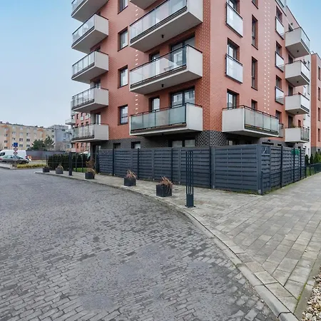 Nowa Grobla Estate Near Starowka By Renters * Gdansk