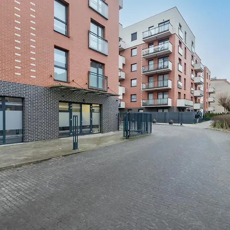 Nowa Grobla Estate Near Starowka By Renters