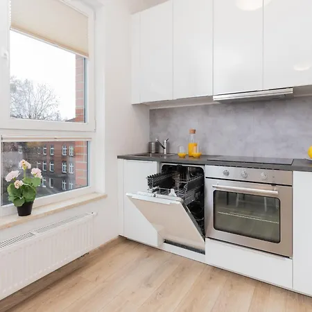 Apartment Nowa Grobla Estate Near Starowka By Renters Gdansk